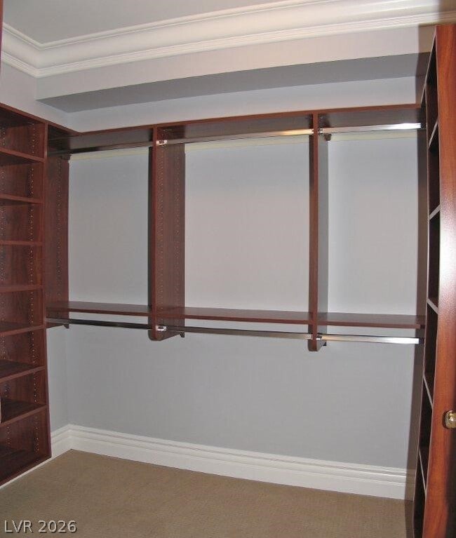 Building Photo - 2747 Paradise Rd