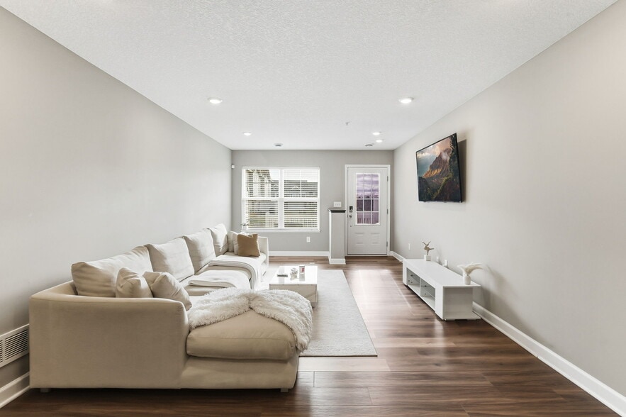 Building Photo - 8027 149th Xing NW