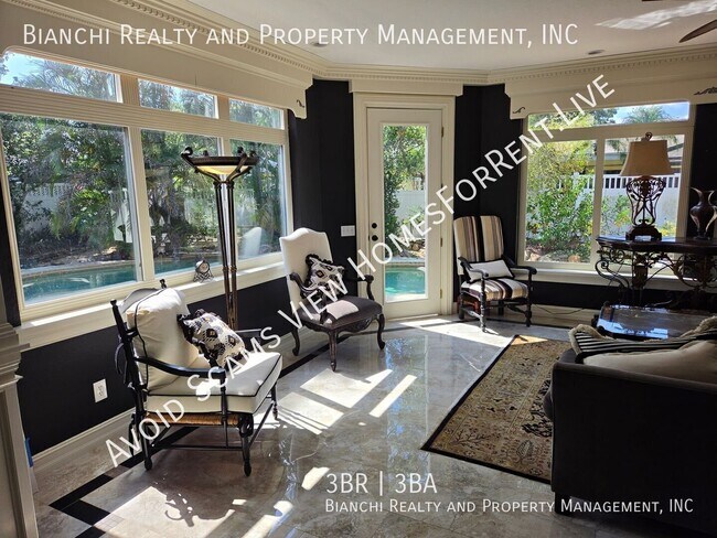 Building Photo - 1132 Ridge Dr