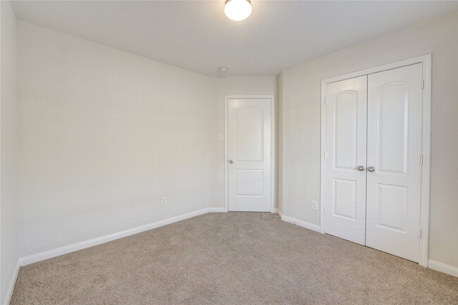 Building Photo - 8839 Hazel Rose Sky Dr