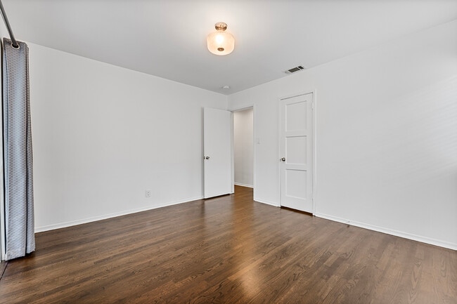 Building Photo - 4672 Imlay Ave