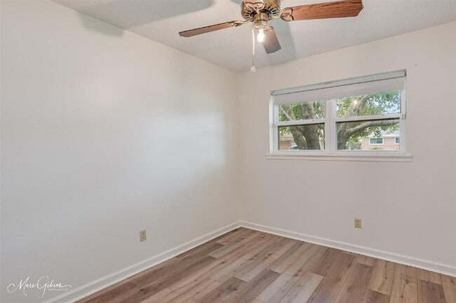 Building Photo - "Charming 3-Bedroom Home with 1400 Sq Ft of Cozy Living Space in Bossier City!"