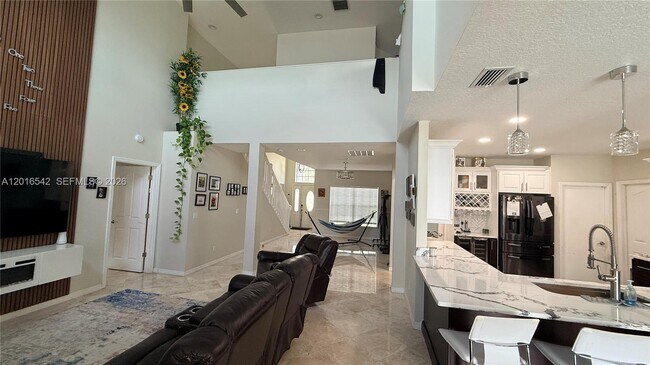 Building Photo - 1813 Vista River Dr
