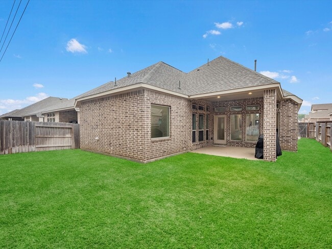 Building Photo - 24543 Songlark Bend Dr