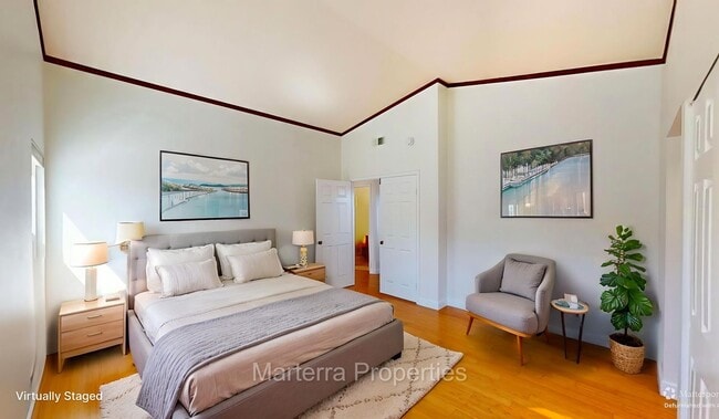 Building Photo - Beautiful Home in Irvine
