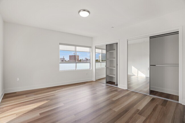 Interior Photo - Orlando on Third by Wiseman