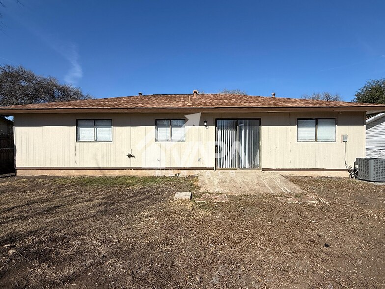 Building Photo - 4820 Michael Collins Dr