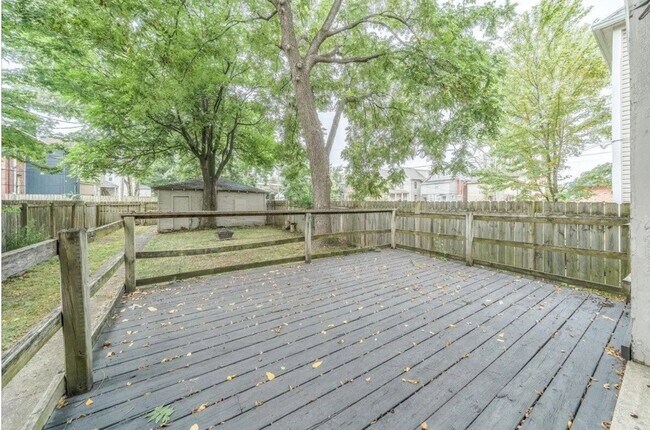 Building Photo - Incredible 6 Bedroom Home OSU Campus – Ren...