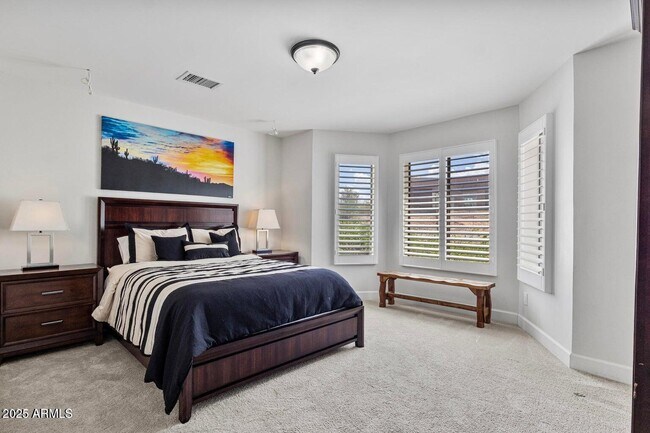 Building Photo - 10626 N Indian Wells Dr