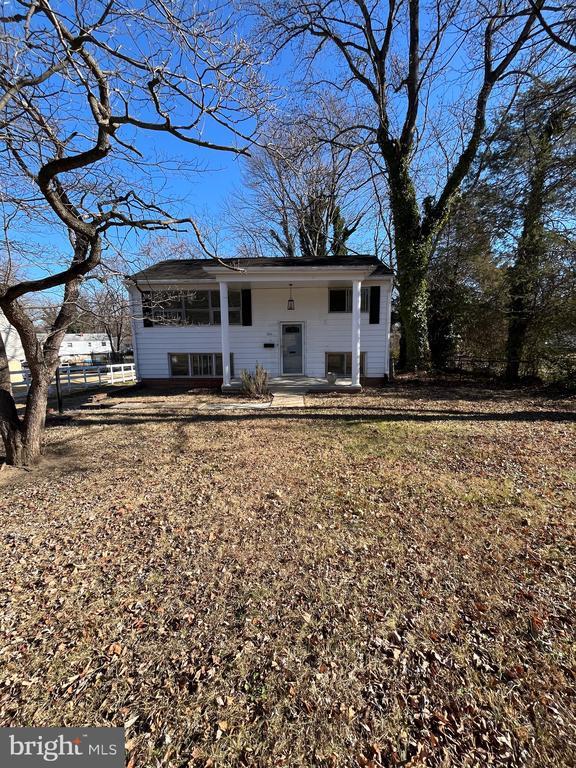 Building Photo - 1331 E Longview Dr