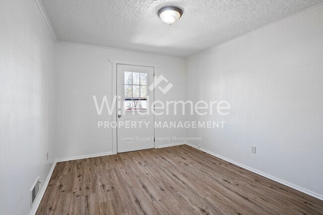 Building Photo - Coming Soon 05/01/2026 !!!! Charming home near Audubon Park