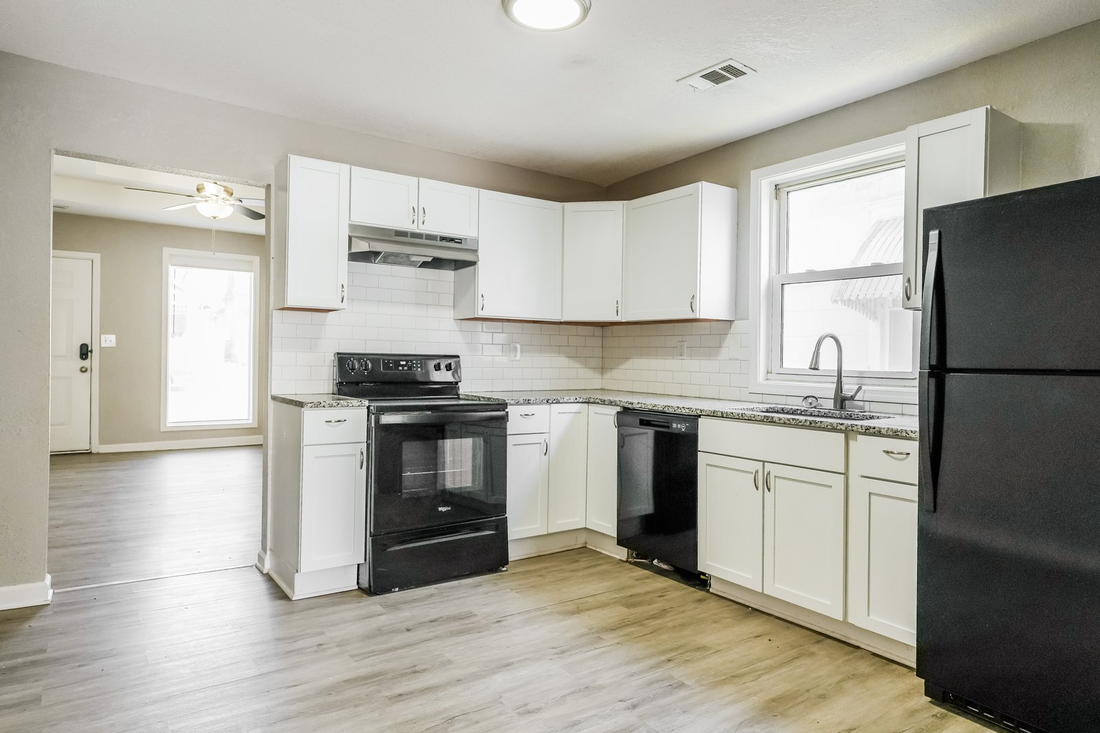 Building Photo - 509 Isley Blvd