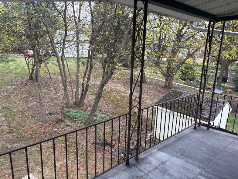 Building Photo - 220 Philadelphia Ave