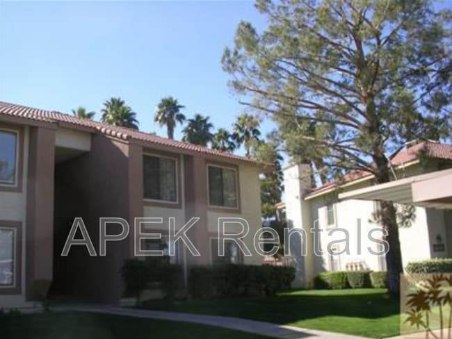 Building Photo - 43376 Cook St