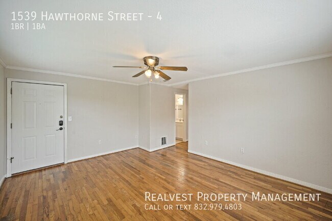 Building Photo - 1539 Hawthorne St