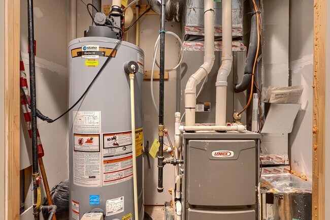 Building Photo - 1324 Ricketts Rd