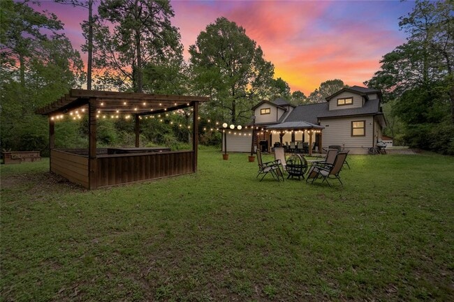 Building Photo - 358 Bridgeview Dr