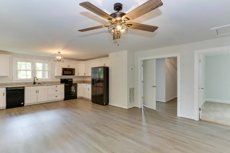 Building Photo - 11100 Mill Swamp Rd