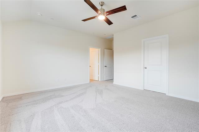 Building Photo - 13027 Makers Dr