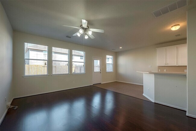 Building Photo - 14330 Fairbuff Ln