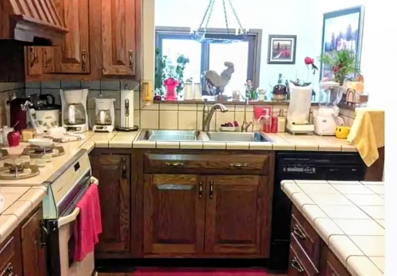 Building Photo - 892 N State Rd 149