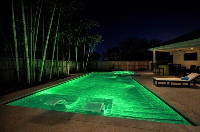 Building Photo - 4103 Pebble Beach Dr