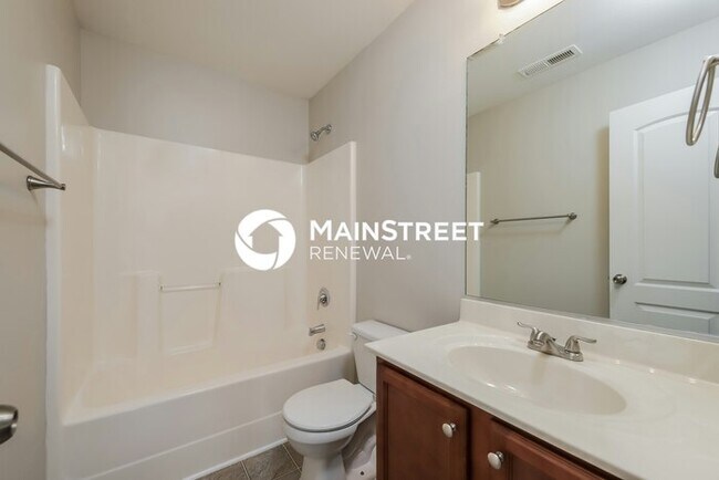 Building Photo - 3 Bedroom Pet-Friendly Home in Winston-Salem, NC with Main Street Renewal