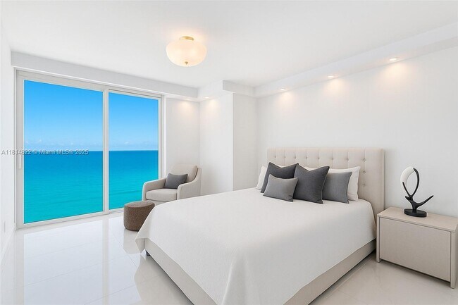 Building Photo - 4779 Collins Ave