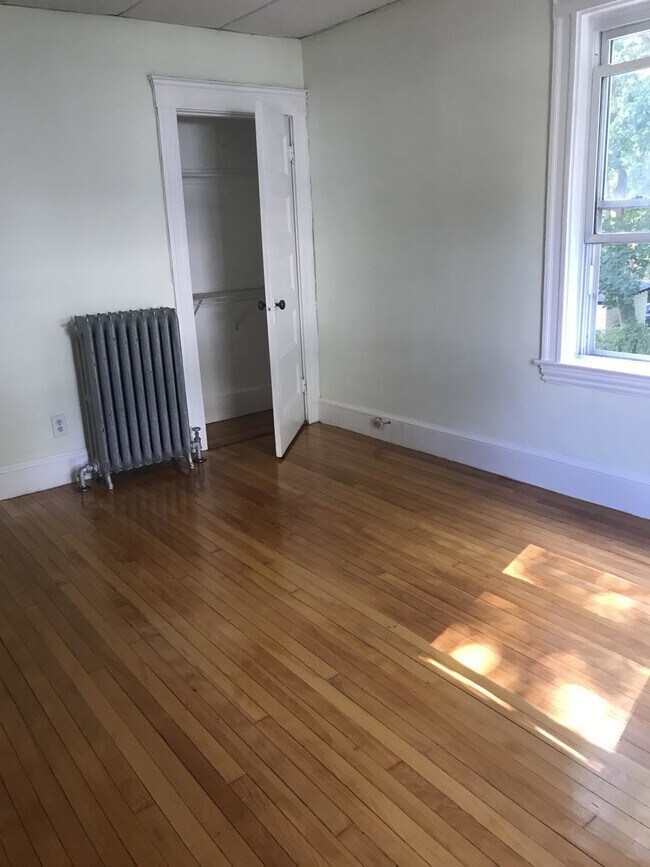 Building Photo - 1102 Boylston St