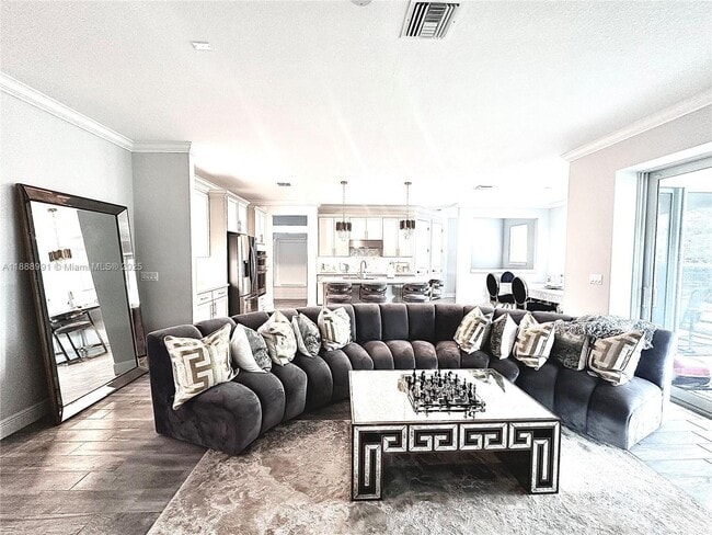 Building Photo - 4022 Large Leaf Ln