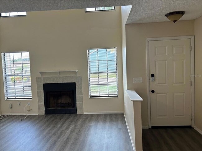 Building Photo - 12682 Castle Hill Dr