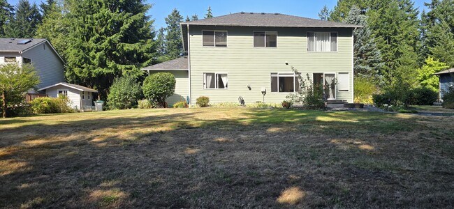 Building Photo - 23580 Brixton Pl