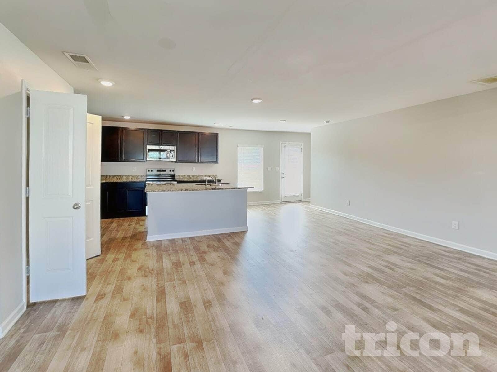 Building Photo - 1433 Veranda Ln