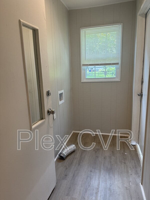 Building Photo - 6 Linwood Ct