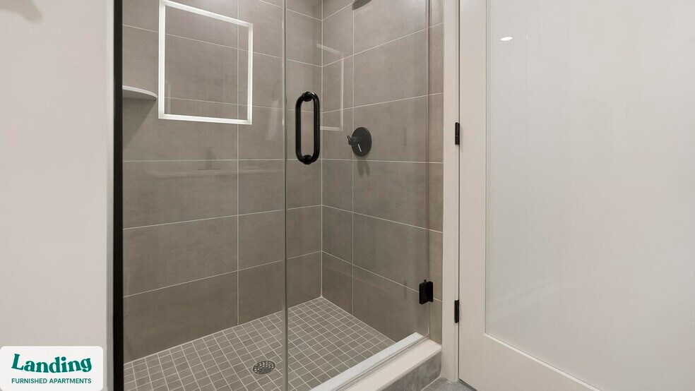 Building Photo - 2009 N Howard St