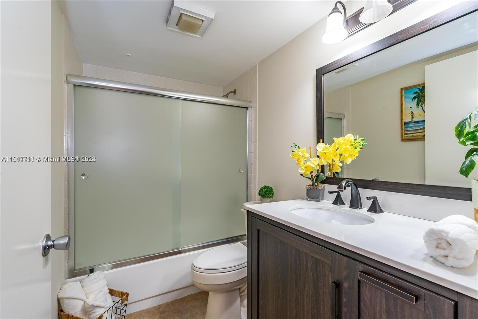 Building Photo - 1151 SW 128th Ter