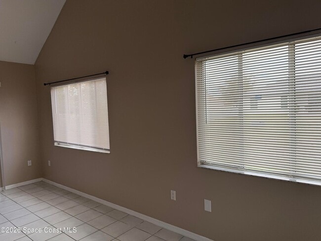 Building Photo - 1337 Helvenston St NW