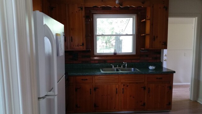 Building Photo - Orcutt Lane Rental