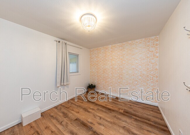 Building Photo - 4319 S Logan St