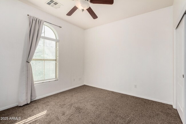 Building Photo - 21090 E Munoz St