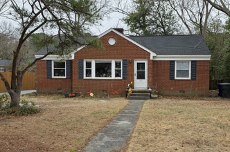 Building Photo - 2506 E 4th St