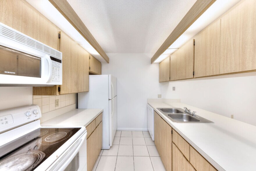 Building Photo - 5731 57th Way