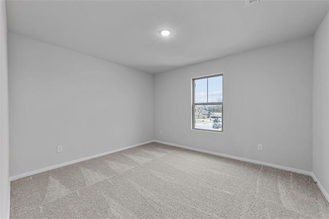 Building Photo - 533 Meadow Run Dr