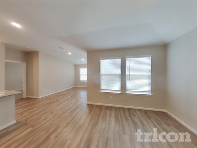 Building Photo - 5907 Noah Pl