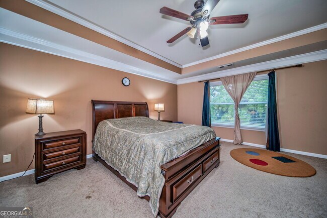 Building Photo - 5405 Falls Landing Dr