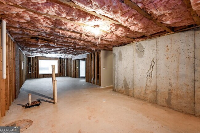 Building Photo - 361 Grayson Way