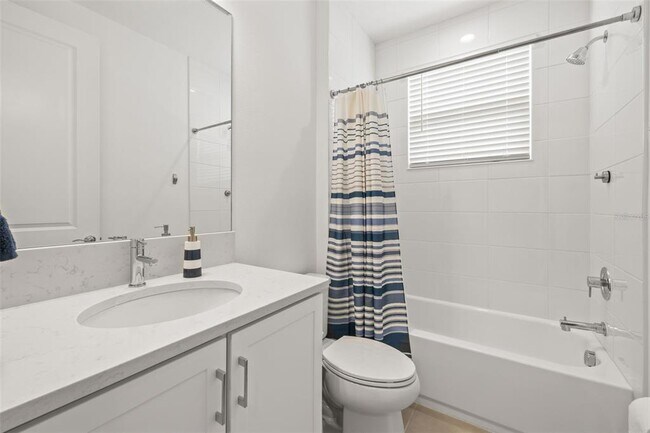 Building Photo - 3541 Great Banyan Way