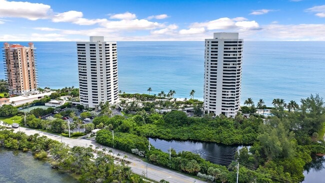 Building Photo - 5070 N Ocean Dr