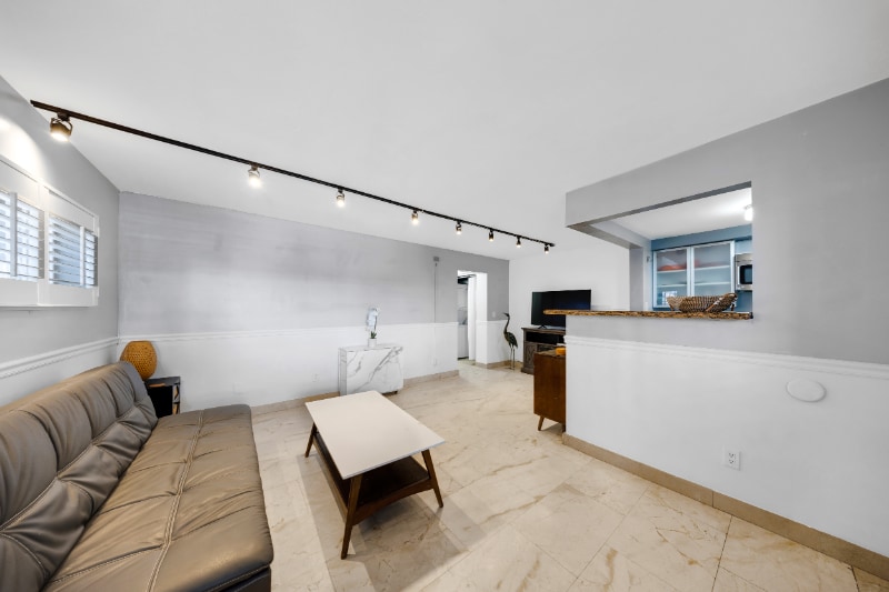 Building Photo - 759 Meridian Ave