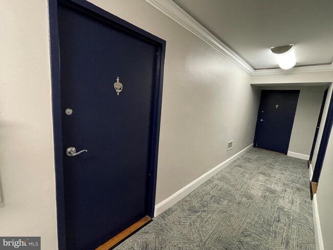 Building Photo - 1801 Clydesdale Pl NW